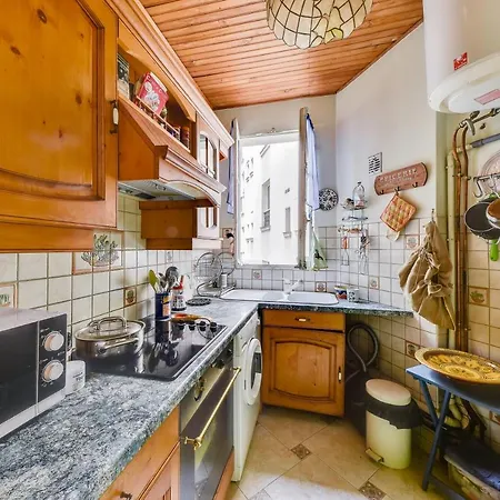 Charming Apartment In Paris By Weekome Apartamento *